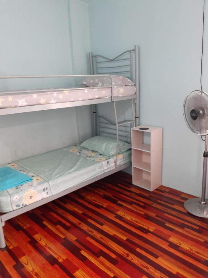 Homestay Idaman Tun Hussein - Harga Untuk 1 Rumah ,1 Bilik ,1 Bilik Air 4 Single Bed - Not Sharing Perai Zewnętrze zdjęcie