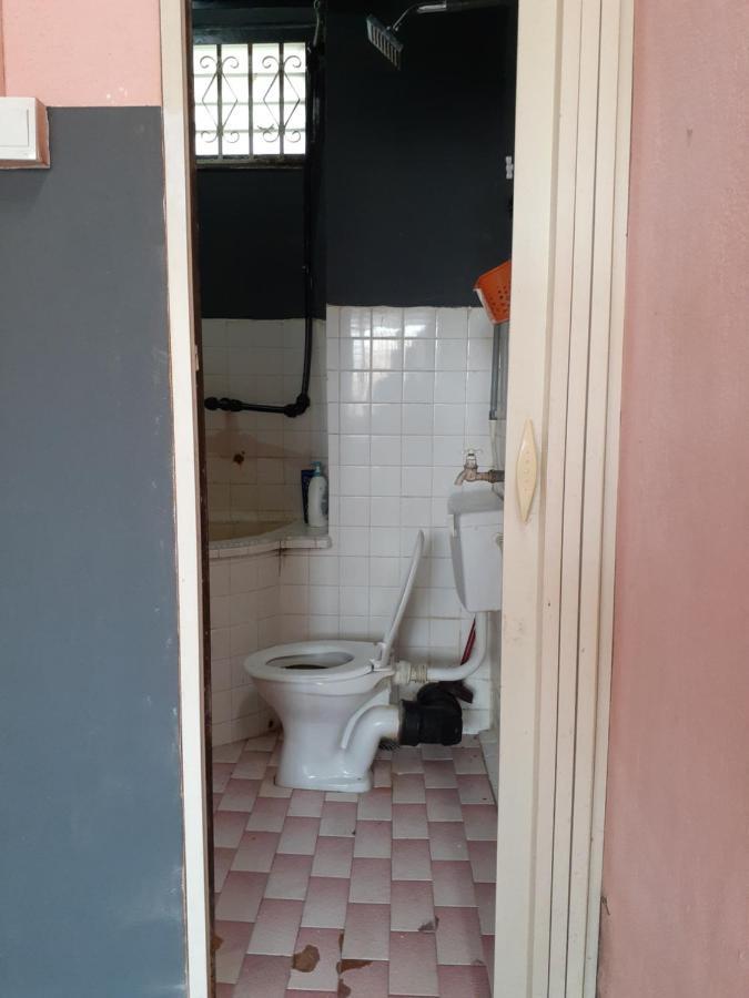Homestay Idaman Tun Hussein - Harga Untuk 1 Rumah ,1 Bilik ,1 Bilik Air 4 Single Bed - Not Sharing Perai Zewnętrze zdjęcie
