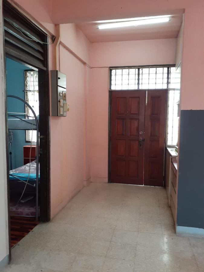 Homestay Idaman Tun Hussein - Harga Untuk 1 Rumah ,1 Bilik ,1 Bilik Air 4 Single Bed - Not Sharing Perai Zewnętrze zdjęcie